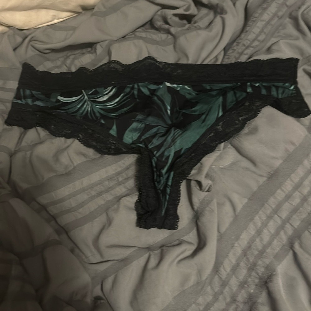 NWOT Victoria Secret pantie